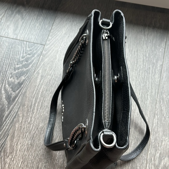 Coach Bag - Picture 2 of 3